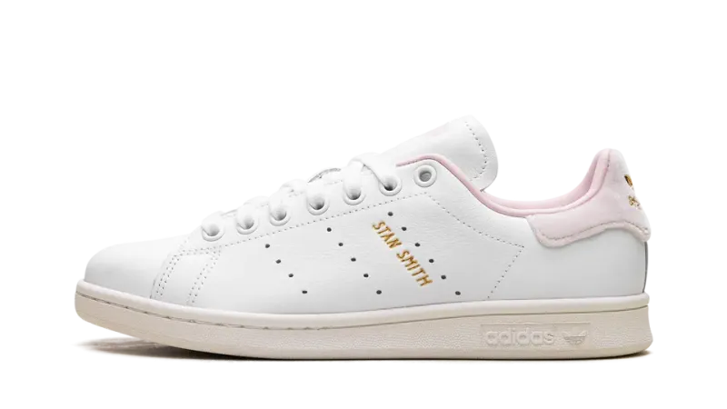 Adidas Stan Smith WMNS Sandy Pink — Timeless Minimalism with a Soft Twist