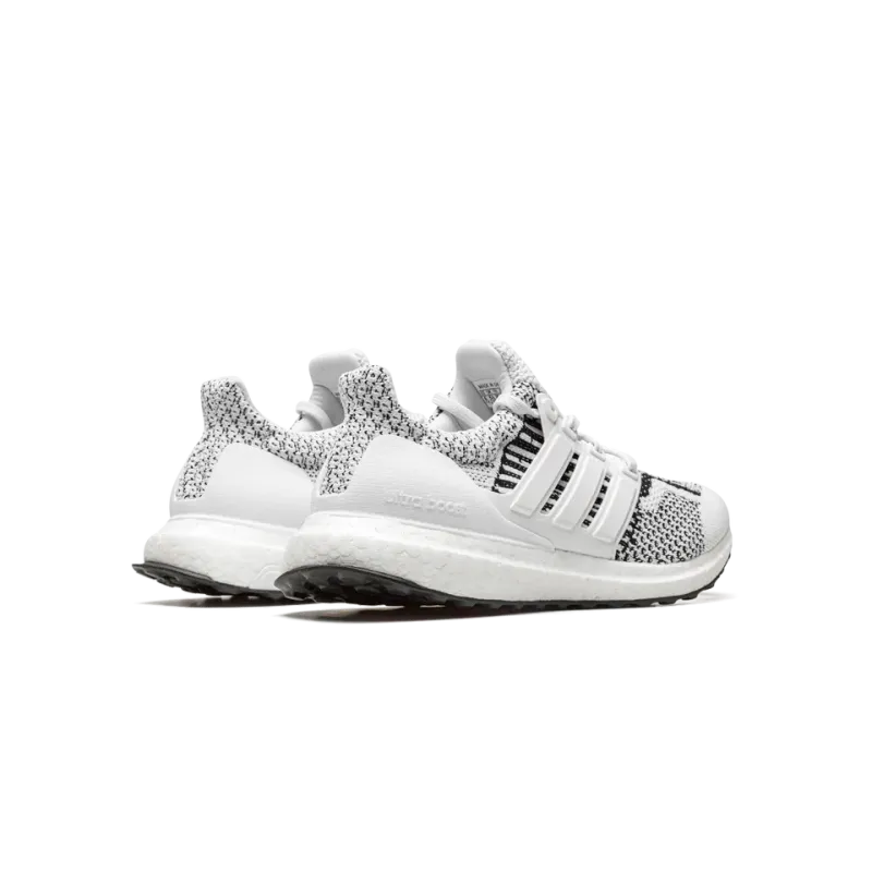 Adidas Ultraboost 5.0 DNA GS Grade School