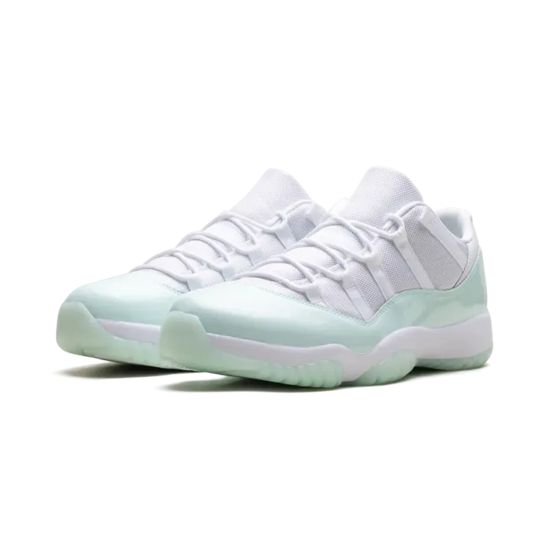 Jordan Air Jordan 11 Low WMNS Igloo Womens