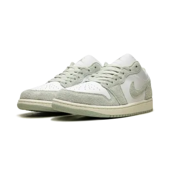 Jordan Air Jordan 1 Low SE Seafoam Mens