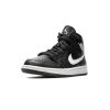 Jordan AIR JORDAN 1 MID WMNS Black / White Womens