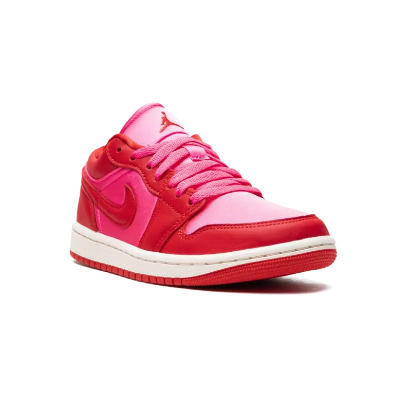 Jordan JORDAN 1 LO SE WMNS Pink Blast Womens