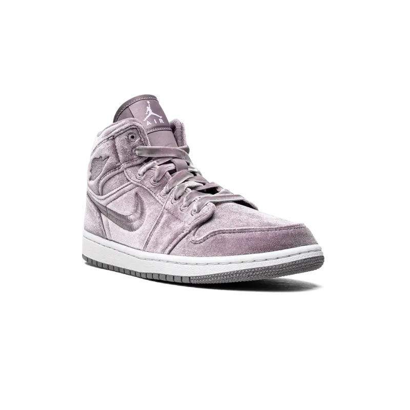 Jordan AIR JORDAN 1 MID SE WMNS Purple Velvet Womens