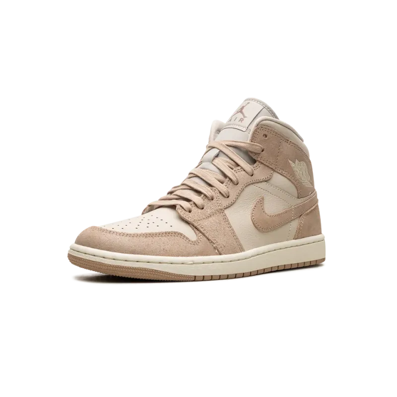 Jordan AIR JORDAN 1 MID SE WMNS Legend Light Brown Womens
