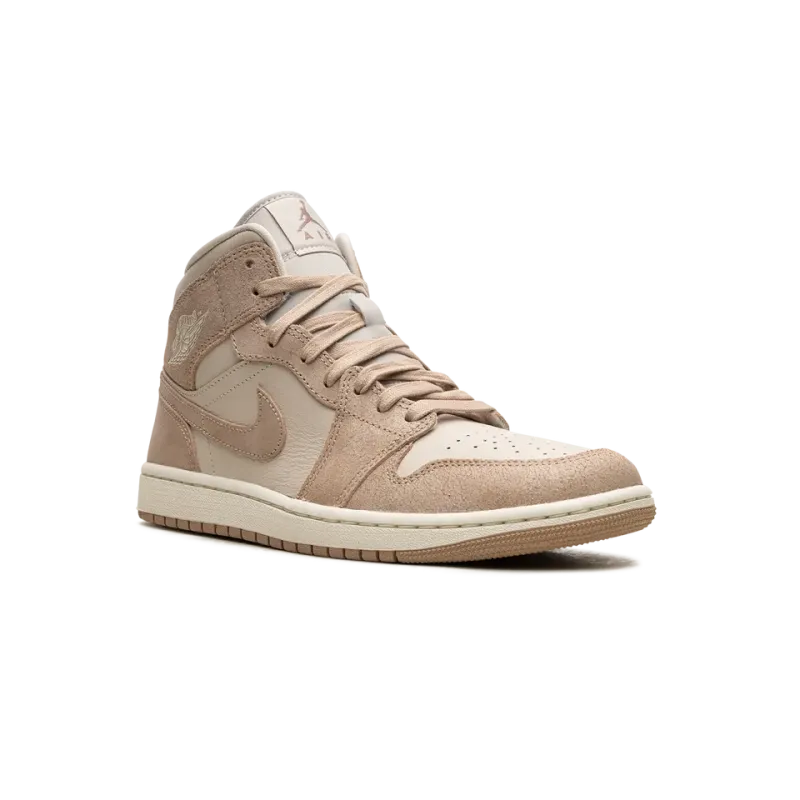 Jordan AIR JORDAN 1 MID SE WMNS Legend Light Brown Womens