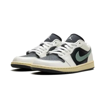 Jordan Air Jordan 1 Low WMNS Jade Smoke Womens