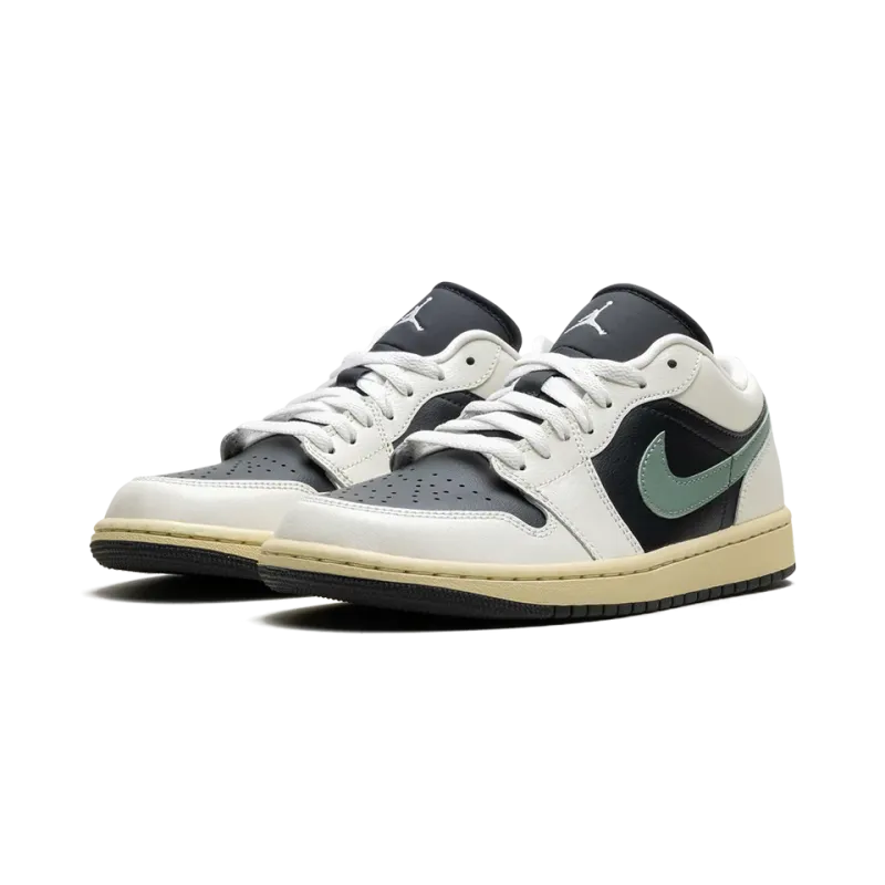 Jordan Air Jordan 1 Low WMNS Jade Smoke Womens