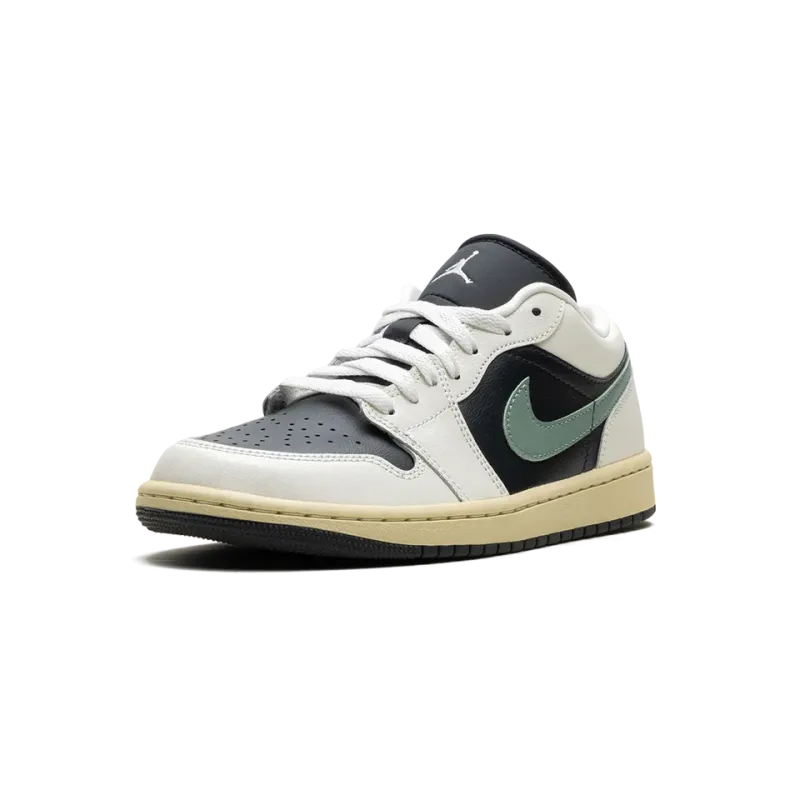 Jordan Air Jordan 1 Low WMNS Jade Smoke Womens