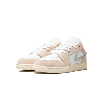 Jordan Air Jordan 1 Low SE GS Guava Ice Grade School