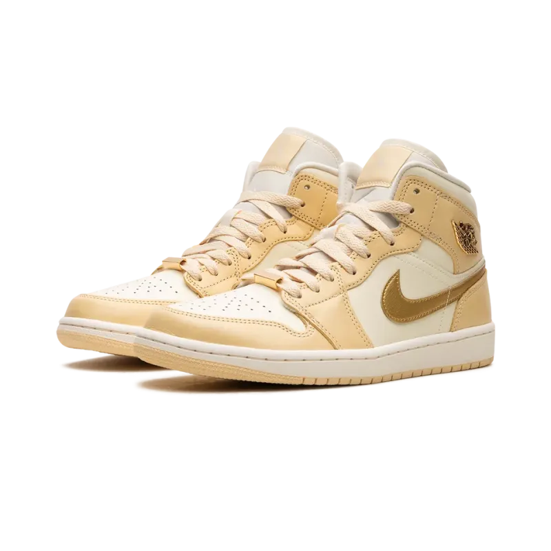 Jordan AIR JORDAN 1 MID WMNS Pale Vanilla Womens