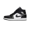 Jordan Jordan 1 Mid Off Noir Toe Mens