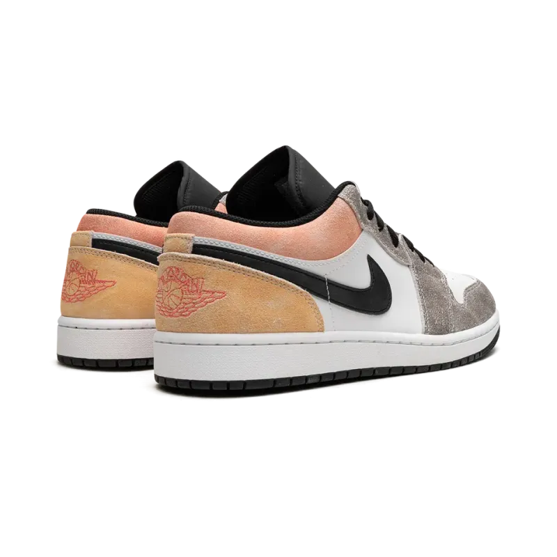 Jordan Air Jordan 1 Low SE Flight Club Mens