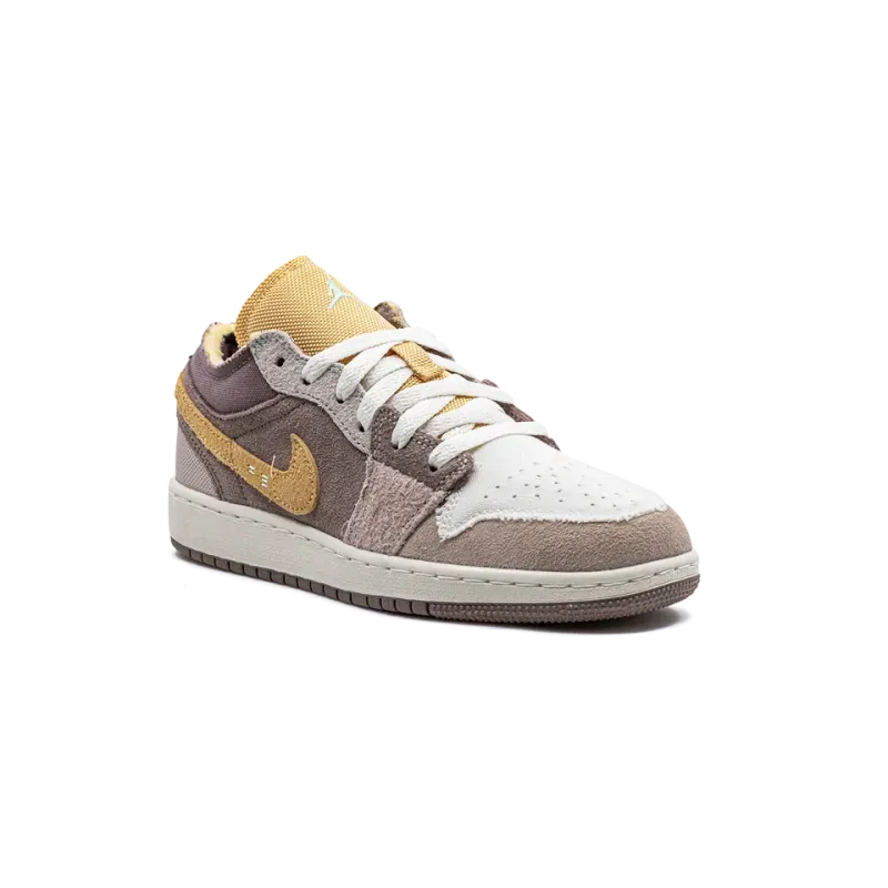 Jordan Jordan 1 Low SE Craft GS Taupe Haze Grade School