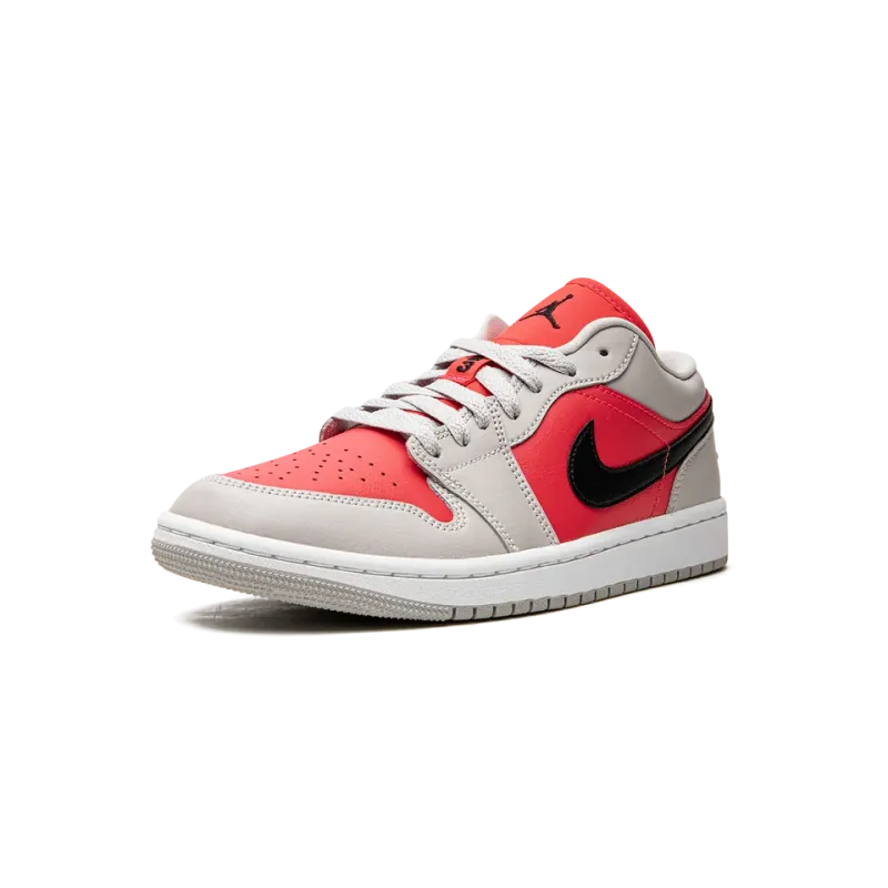 Jordan AIR JORDAN 1 LO WMNS Light Iron Ore / Siren Red Womens
