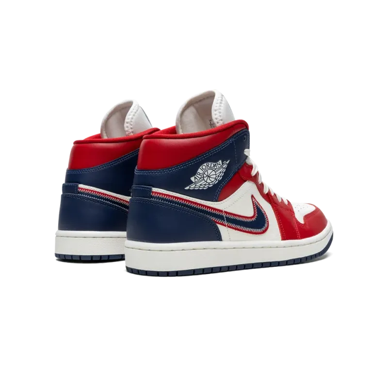 Jordan AIR JORDAN 1 MID SE WMNS USA Womens