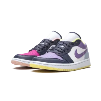 Jordan AIR JORDAN 1 LO SE WMNS Mismatched Purple / Magenta Womens