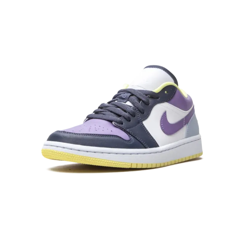 Jordan AIR JORDAN 1 LO SE WMNS Mismatched Purple / Magenta Womens