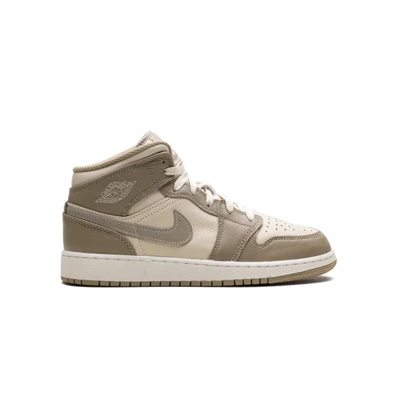 Jordan Air Jordan 1 Mid GS Legend Brown Grade School