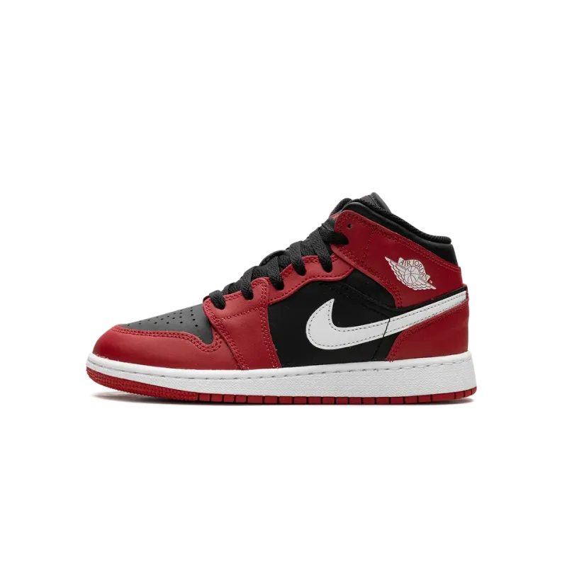 Jordan Air Jordan 1 red Grade School