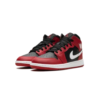 Jordan Air Jordan 1 red Grade School