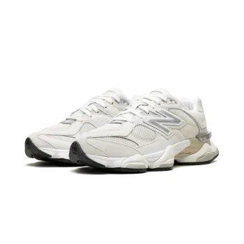 New Balance 9060 Sea Salt / Moonbeam Mens