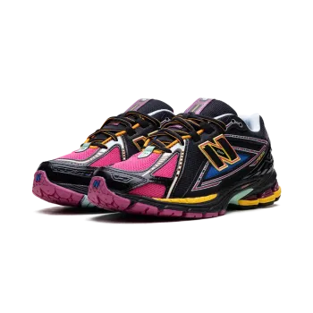 New Balance 1906 Black/Pink Mens