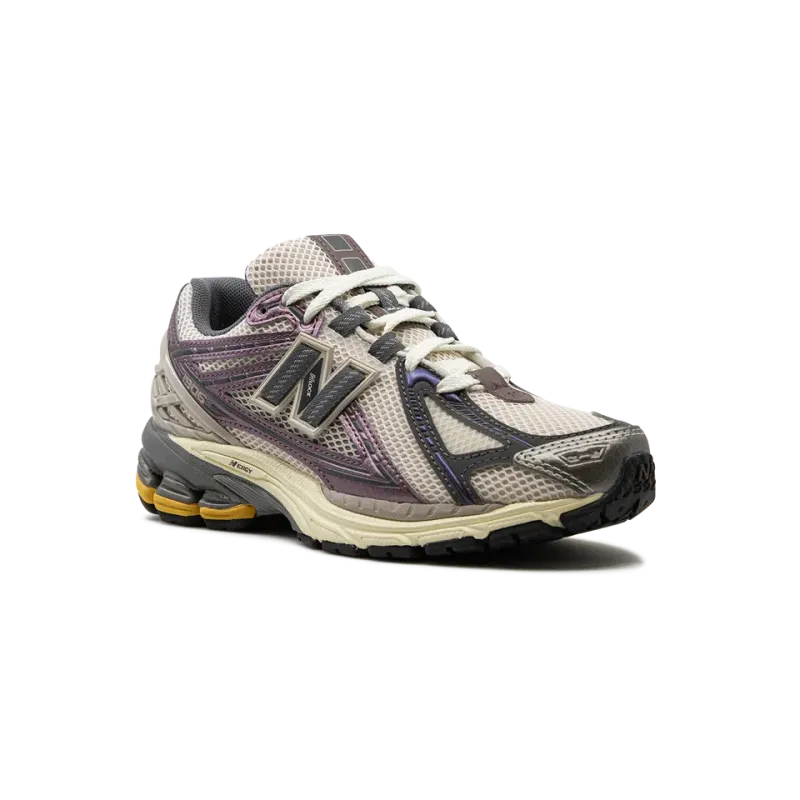 New Balance 1906R LICORICE Mens