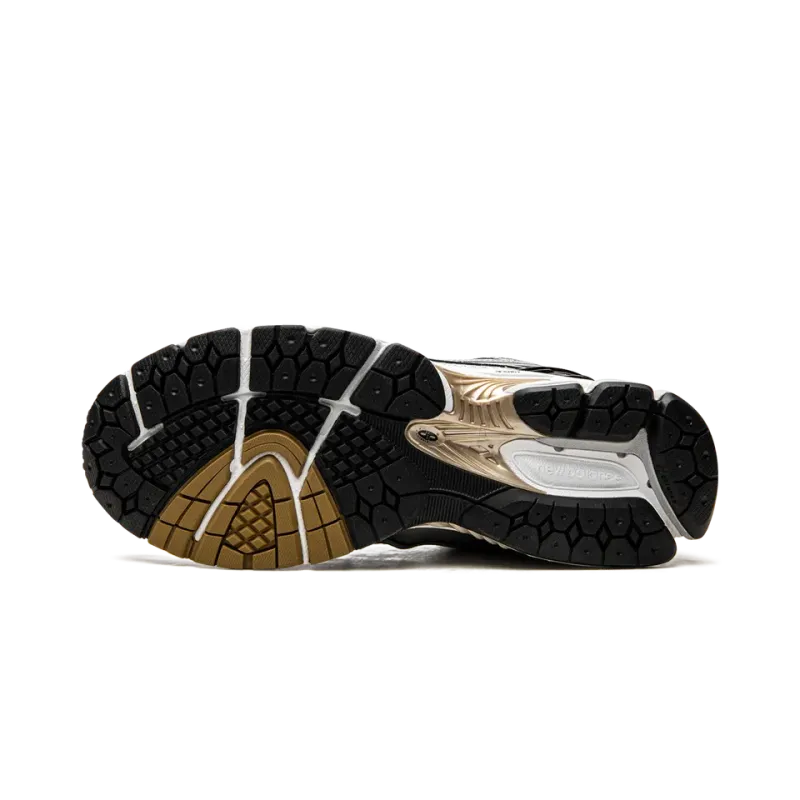 New Balance 1906R White / Gold Mens