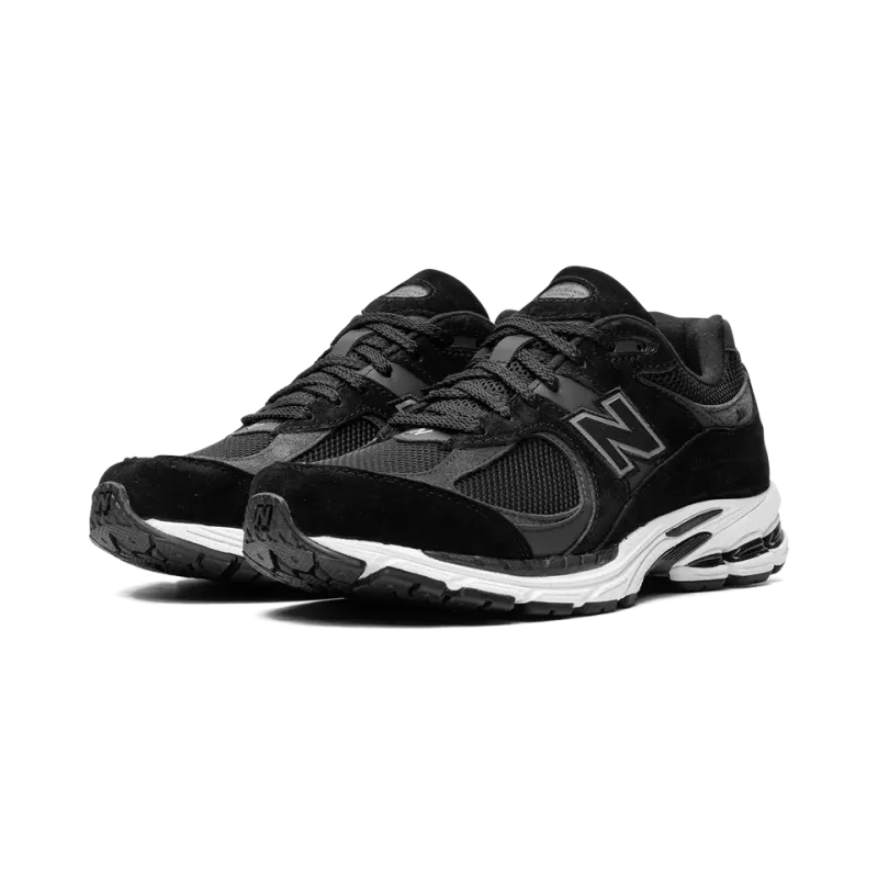New Balance 2002R Black / Gunmetal Mens