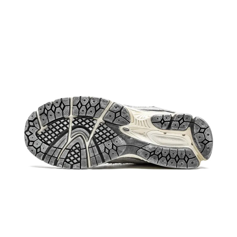 New Balance 2002R Protection Pack - Grey Mens