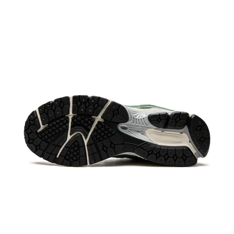 New Balance 2002R Jade Green Mens