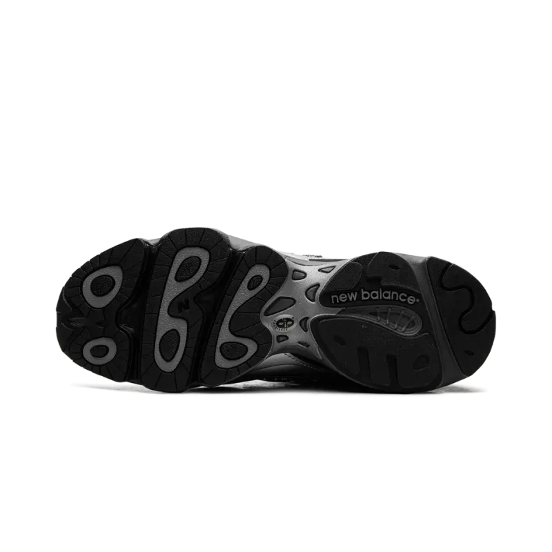 New Balance 1000 Black Silver Metallic Mens