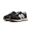 New Balance 327 WMNS Black Moonbeam Womens
