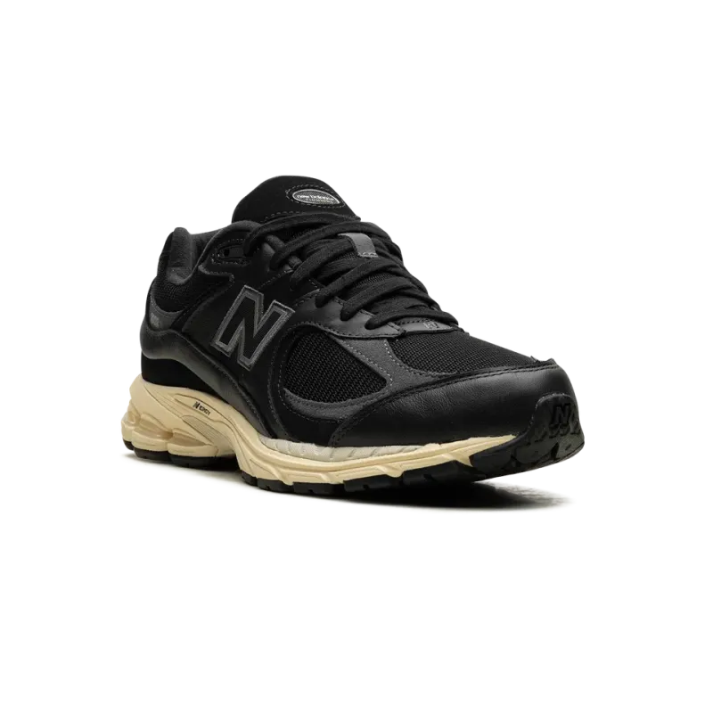 New Balance M2002R Vintage Black White Mens