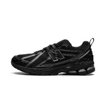 New Balance 1906R Black / Silver Mens