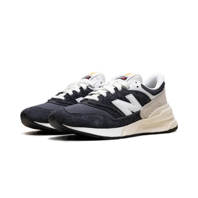 New Balance 997R Phantom Magnet Mens