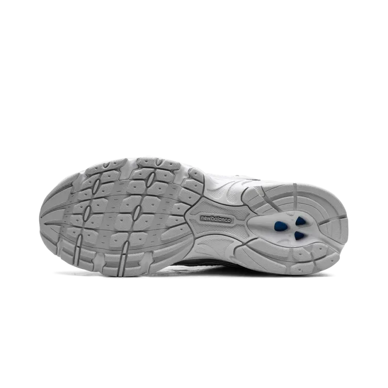 New Balance 530 Moonbeam Silver Metallic Mens