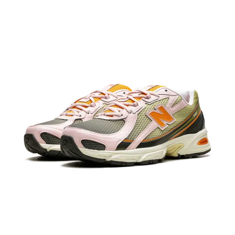 New Balance 740 Concepts - Saignée Mens