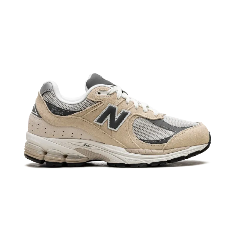 New Balance 2002R Sandstone Magnet Mens