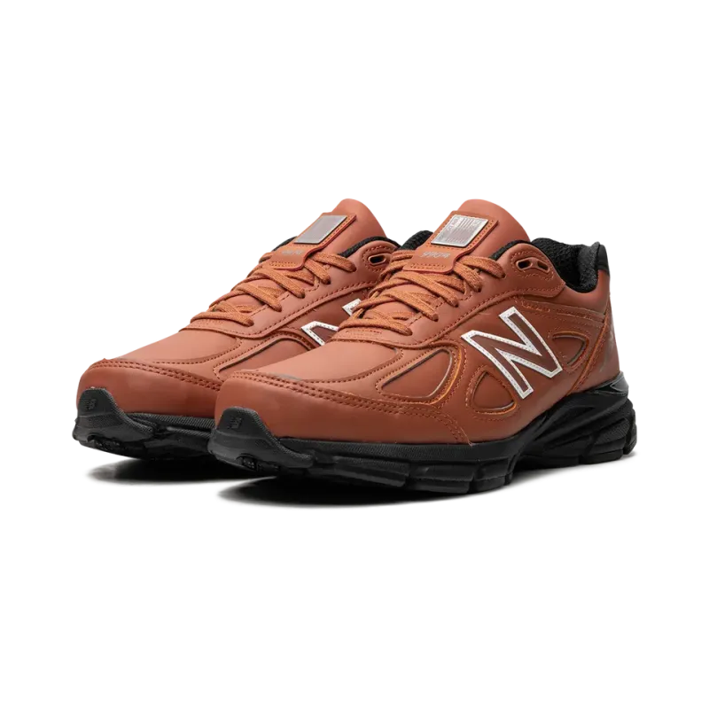 New Balance 990V4 MADE IN USA TEDDY SANTIS - MAHOGANY BLACK Mens