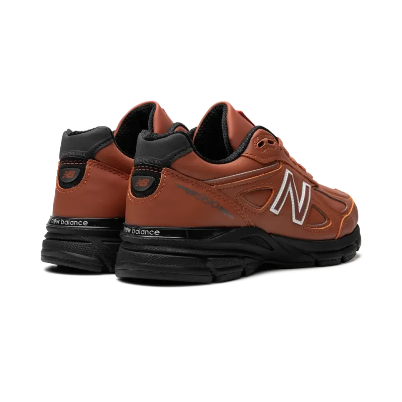 New Balance 990V4 MADE IN USA TEDDY SANTIS - MAHOGANY BLACK Mens