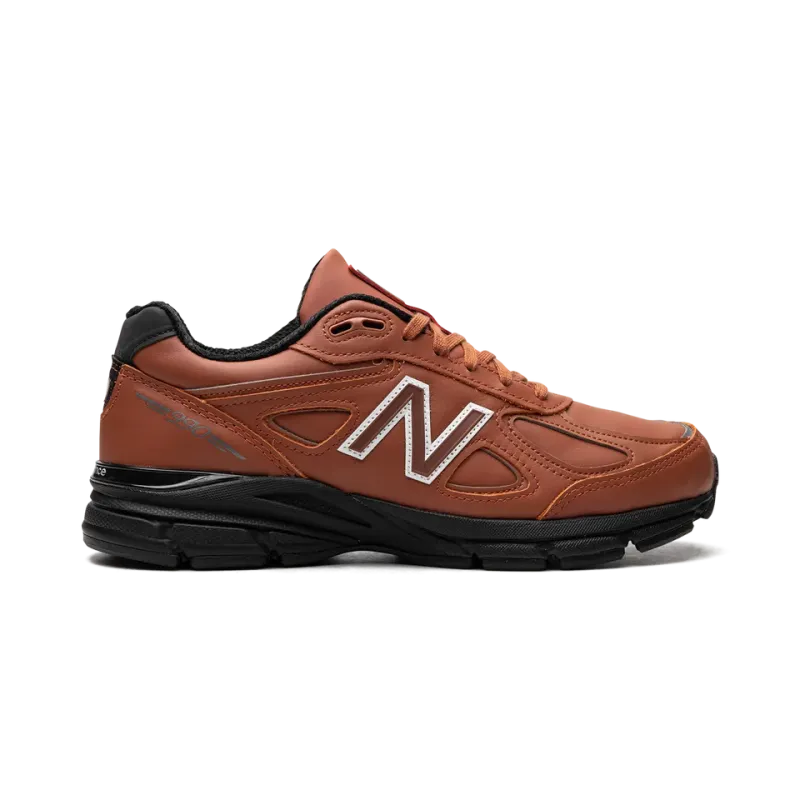 New Balance 990V4 MADE IN USA TEDDY SANTIS - MAHOGANY BLACK Mens