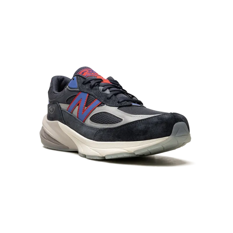 New Balance 990v6 MiUSA Ronnie Fieg Madison Square Garden Navy Mens