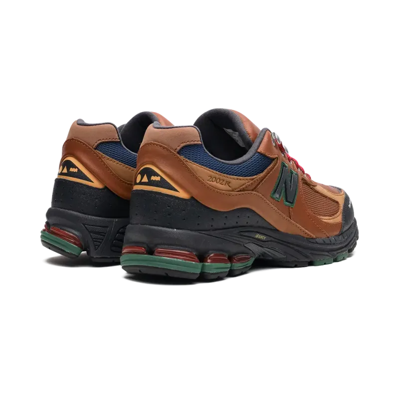 New Balance 2002R The Hiker Mens