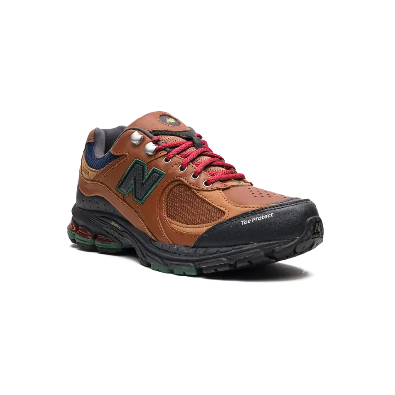 New Balance 2002R The Hiker Mens