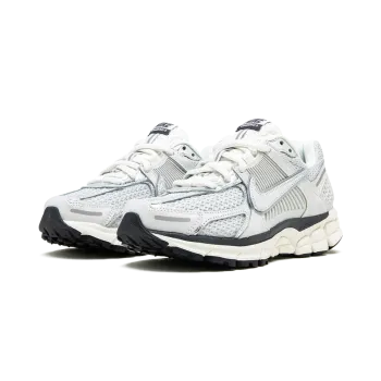 Nike VOMERO 5 MNS WMNS Photon Dust Womens