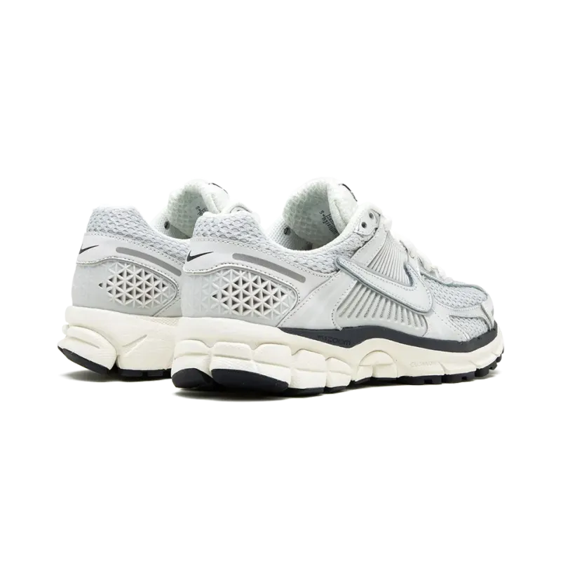 Nike VOMERO 5 MNS WMNS Photon Dust Womens