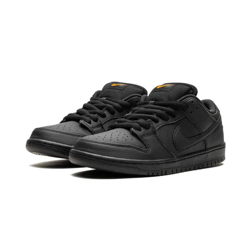 Nike SB Dunk Triple Black Mens