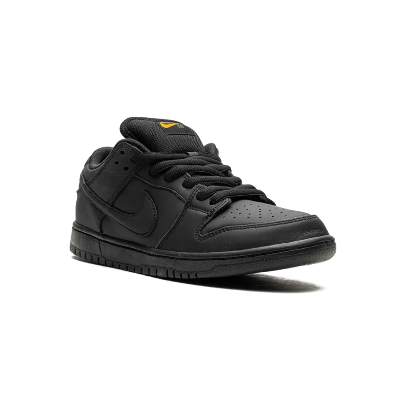 Nike SB Dunk Triple Black Mens