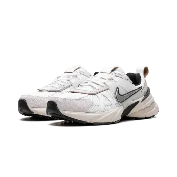 Nike V2K Run Wmns Summit White Womens